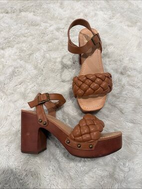 Madden NYC Women's Braided Platform Heels in cognac Woman’s Size 6